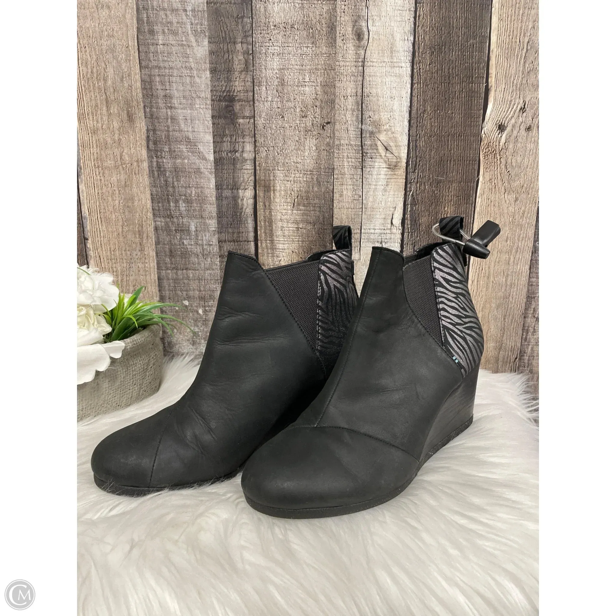 Boots Ankle Heels By Toms In Black, Size: 9.5
