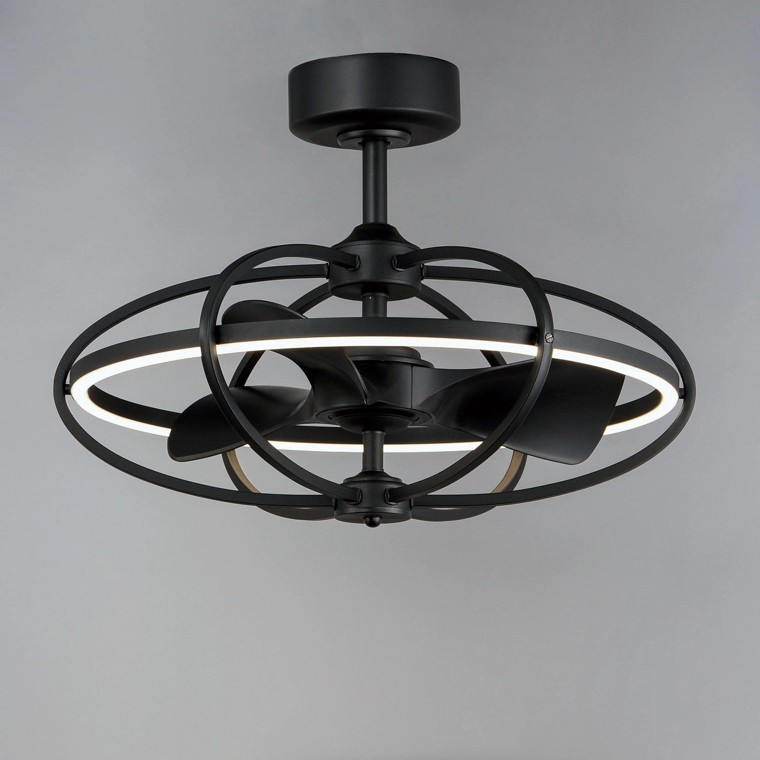 Corona Fan LED Fandelight Black