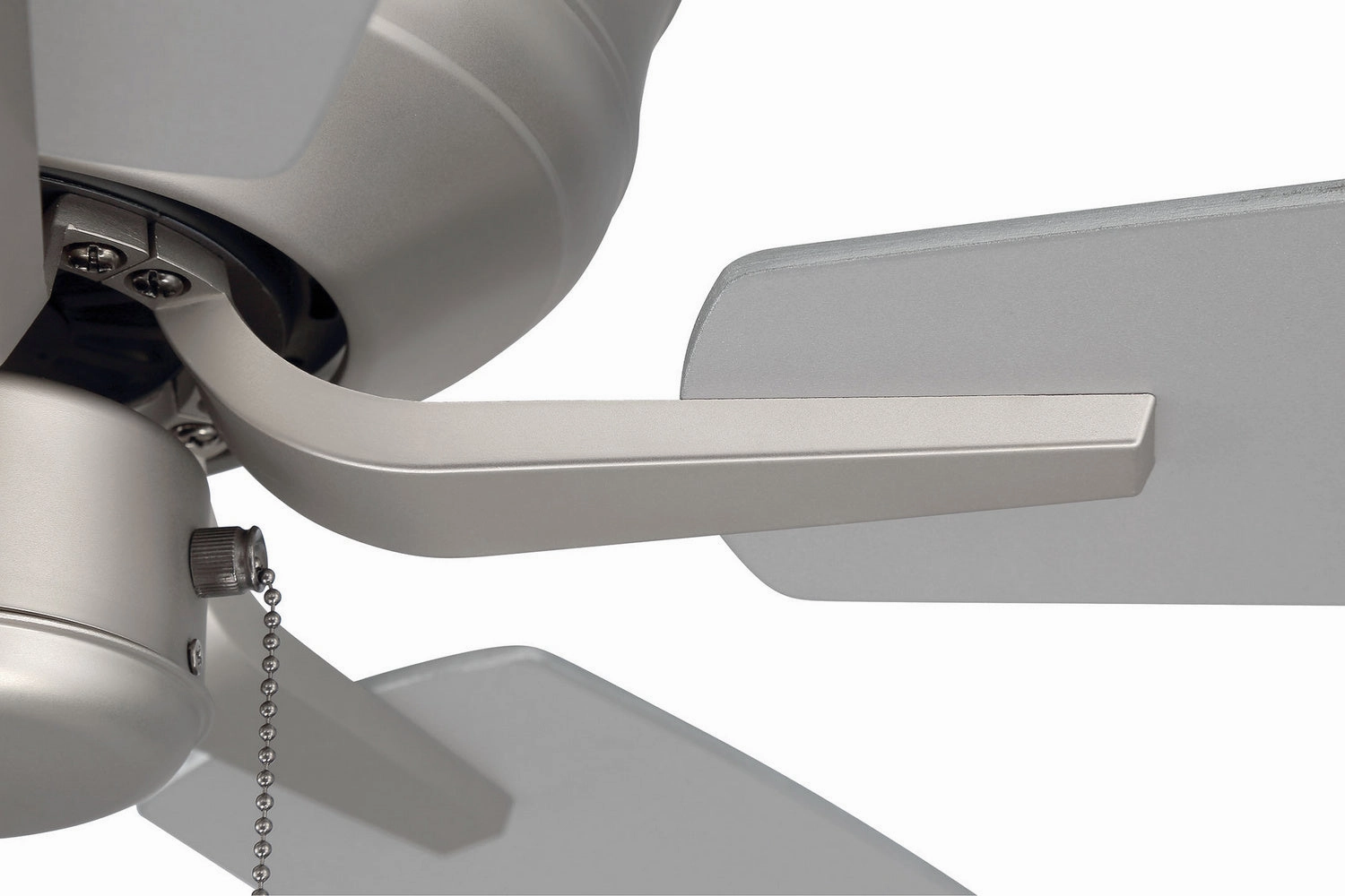 Craftmade Pro Plus Hugger 52" Indoor Pull Chain Flush Mount Ceiling Fan
