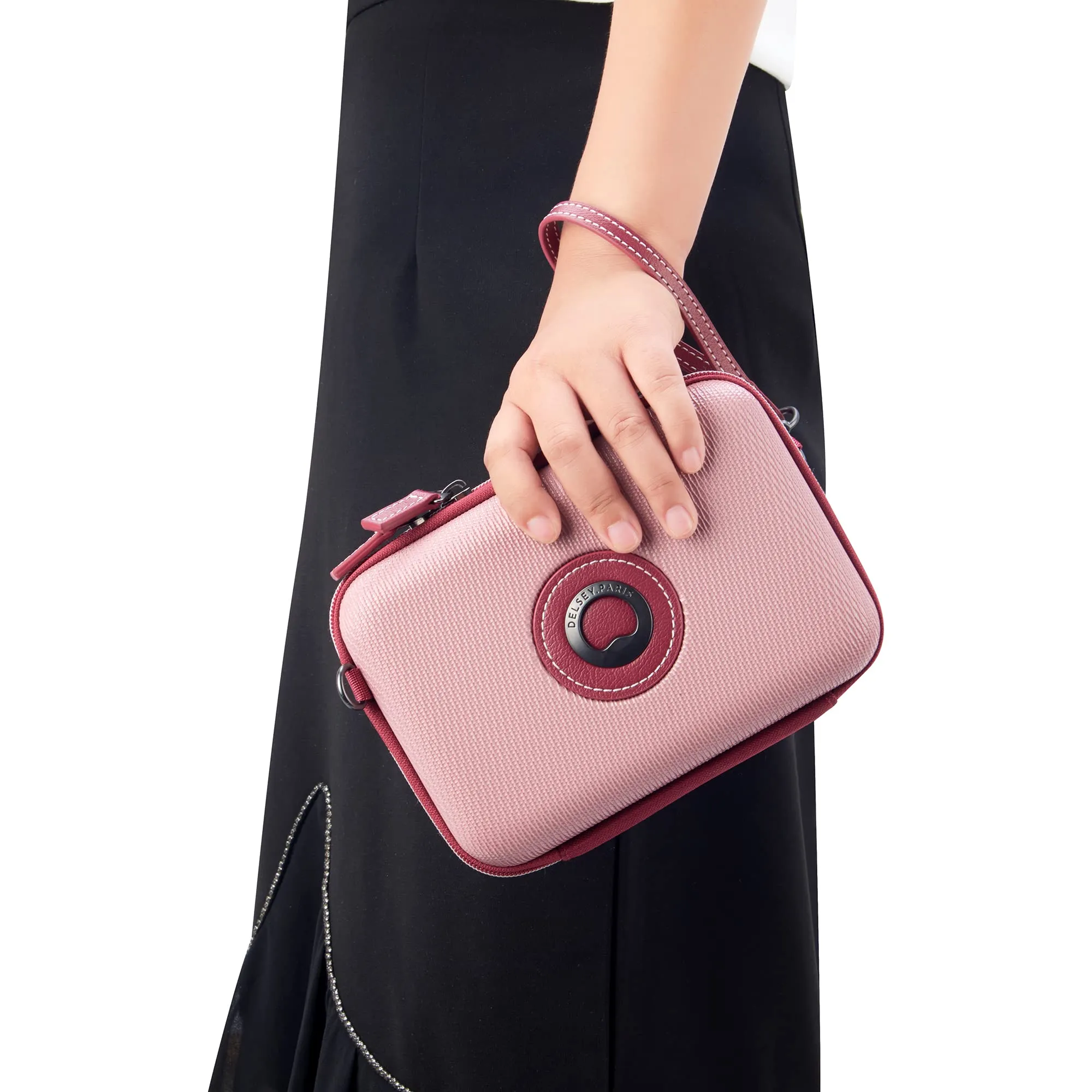 DELSEY Paris Women's Chatelet 2.0 Clutch and Crossbody Bag Bags Delsey-Paris