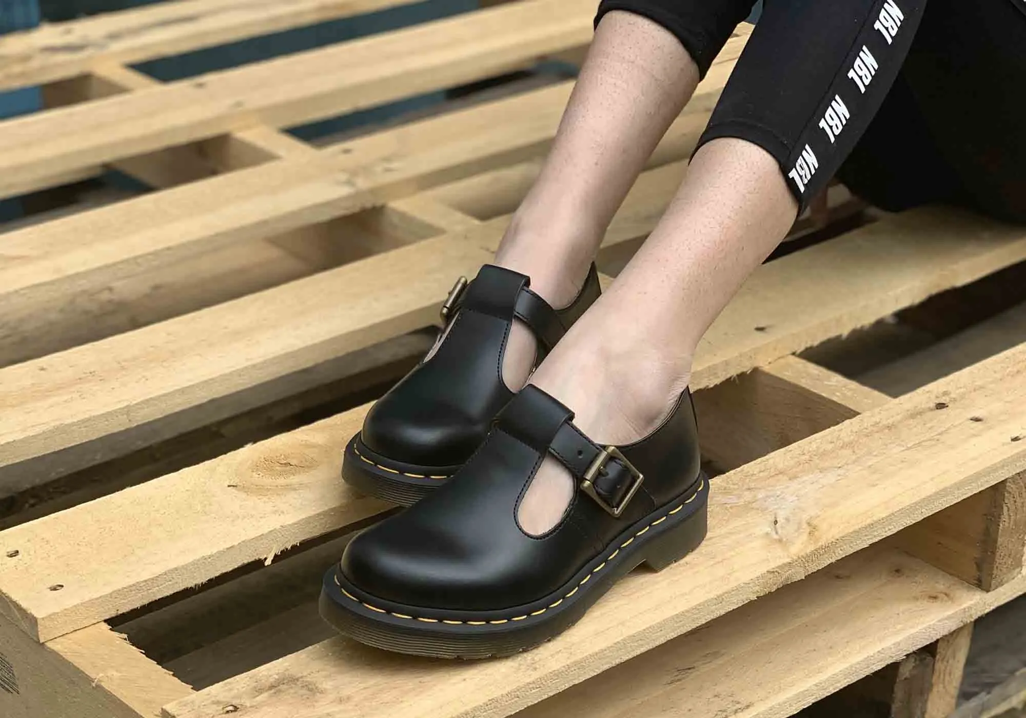 Dr Martens Womens Polley Smooth Mary Jane Comfortable Leather Shoes Dr Martens Shoes
