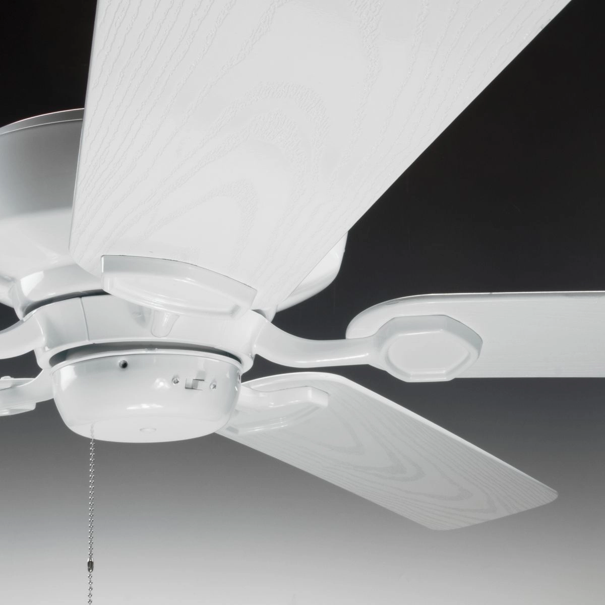 Lakehurst 60" Ceiling Fan White