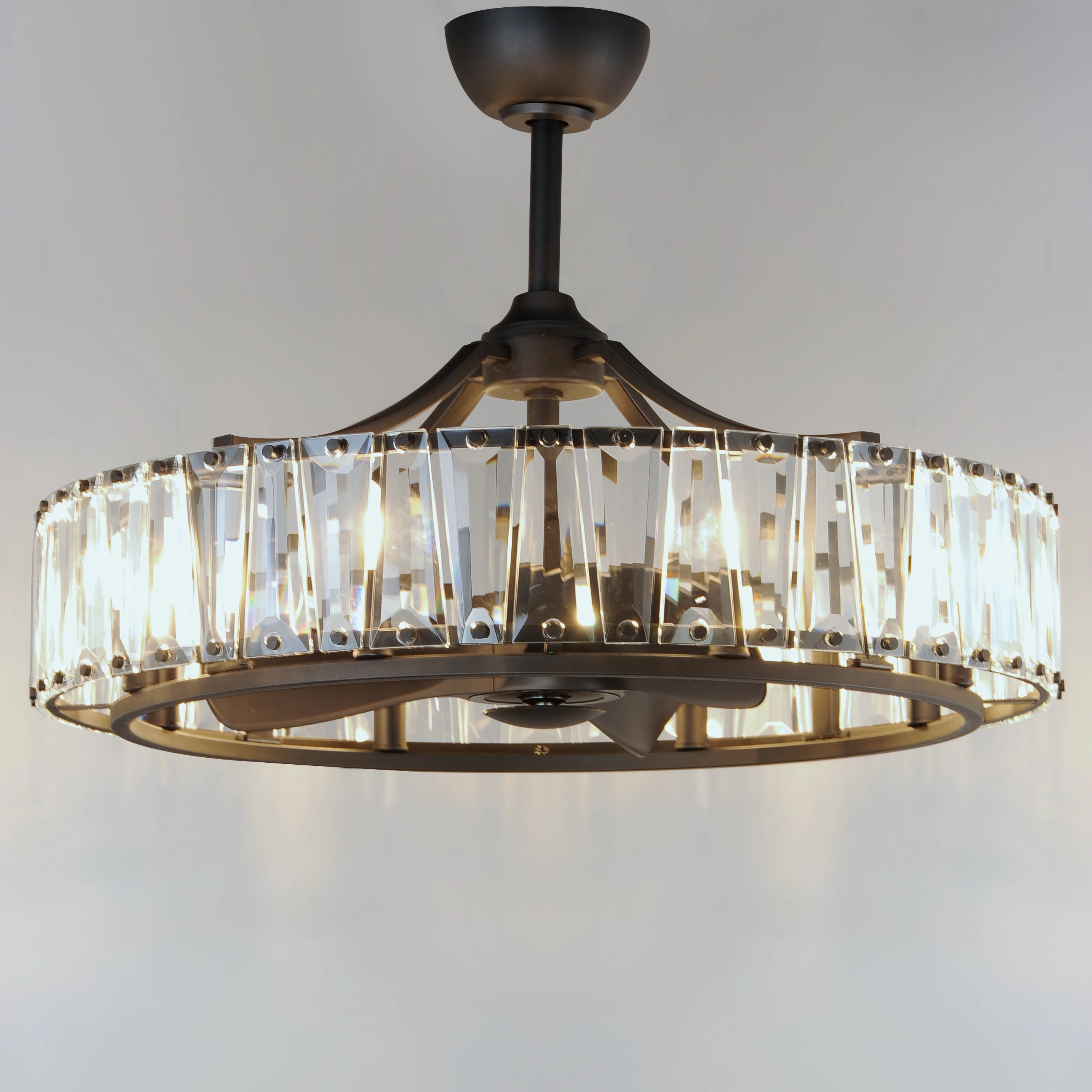 Odeon LED Fandelight Black