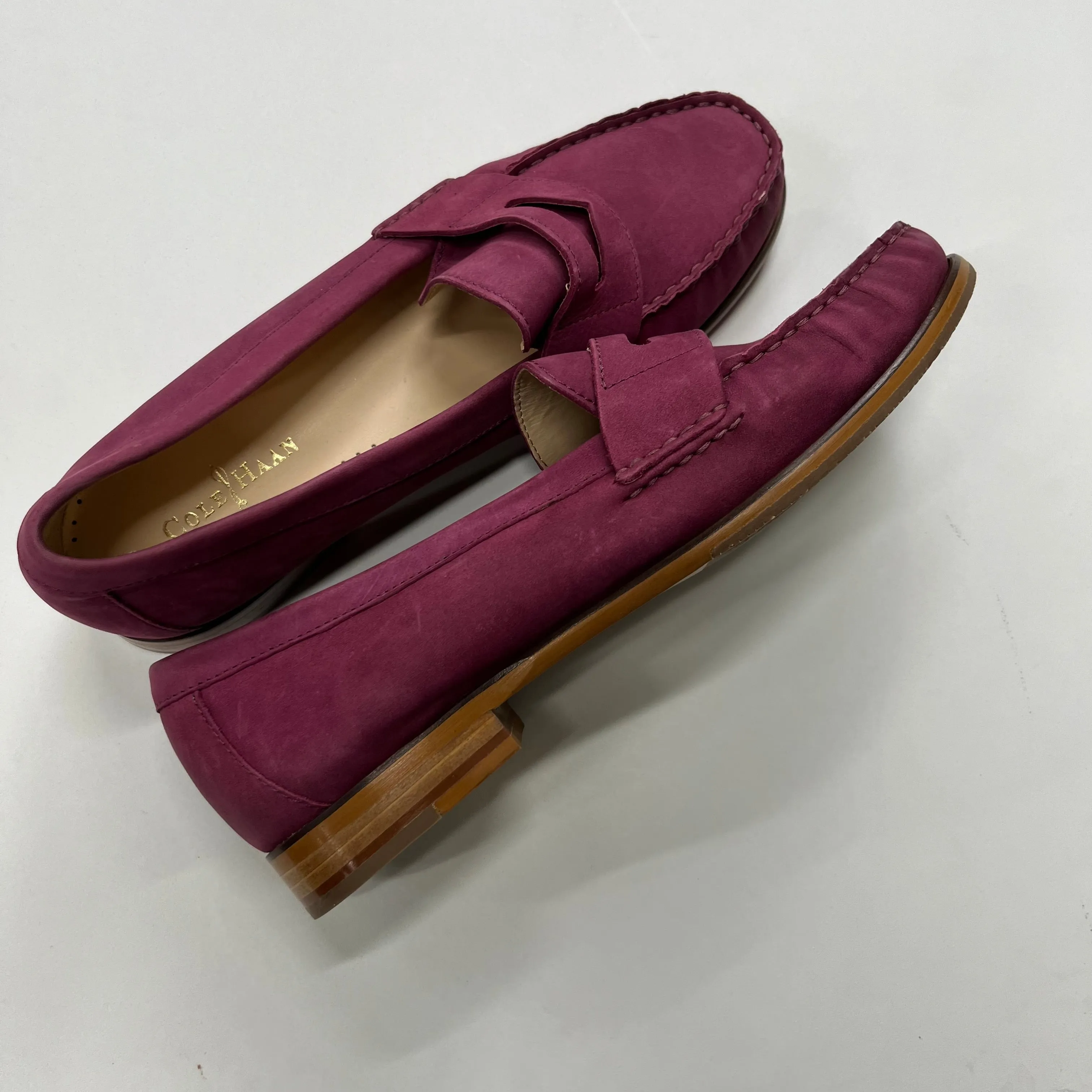 Plum Shoes Flats Loafer Oxford Cole-haan, Size 8 cole haan