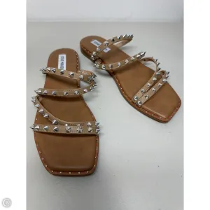 Sandals Flats By Steve Madden In Tan, Size: 10