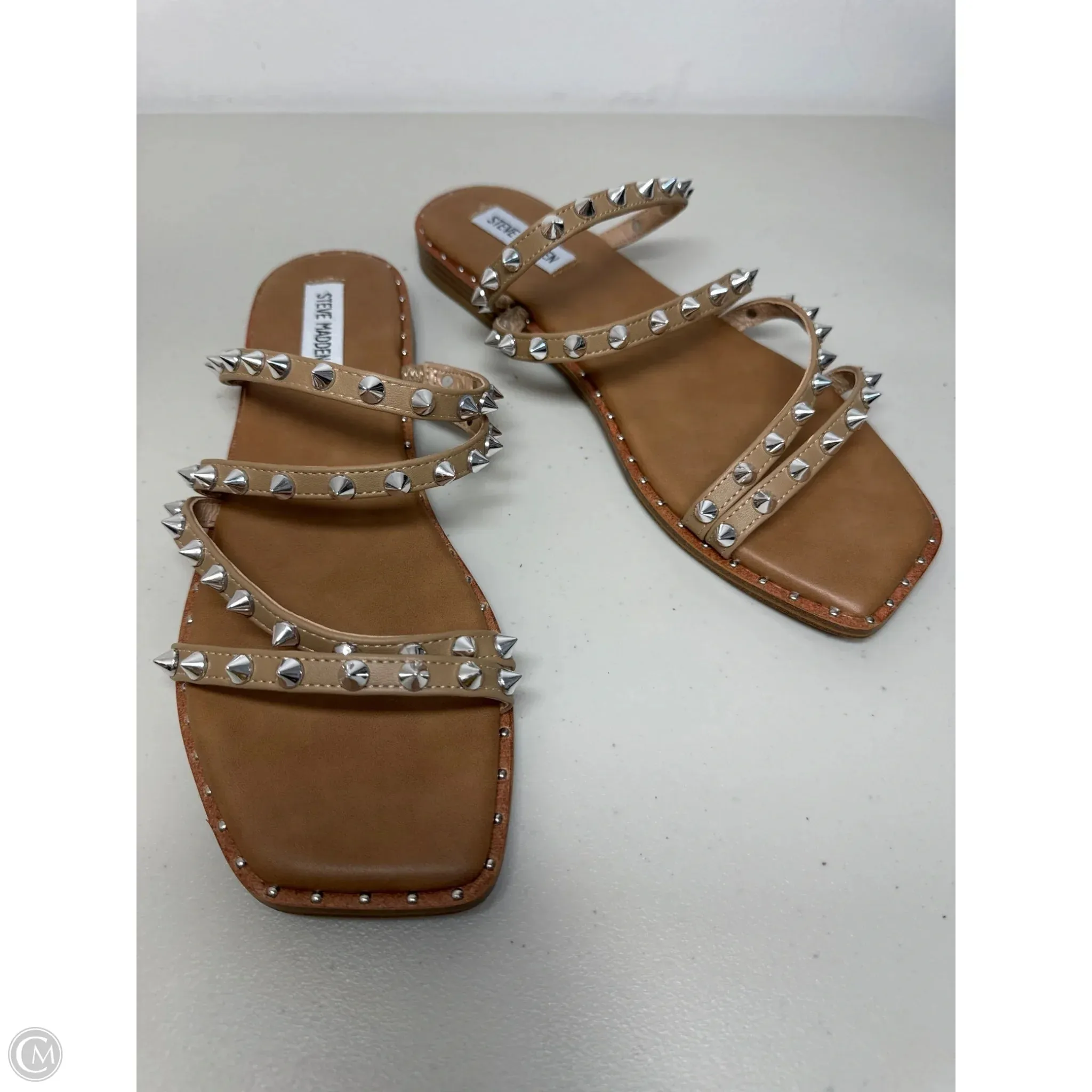 Sandals Flats By Steve Madden In Tan, Size: 10