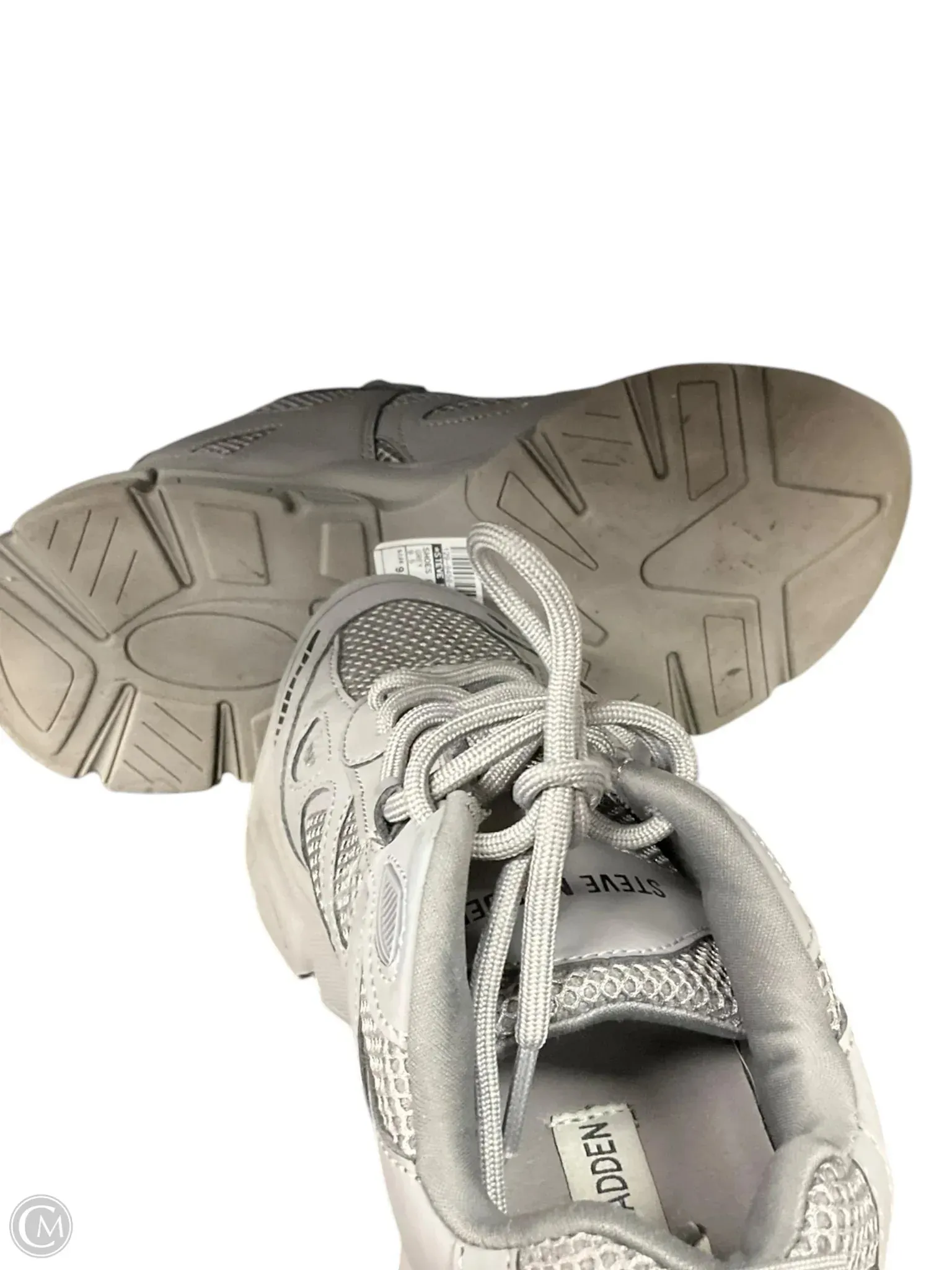 Shoes Athletic By Steve Madden In Grey, Size: 9.5 steve madden