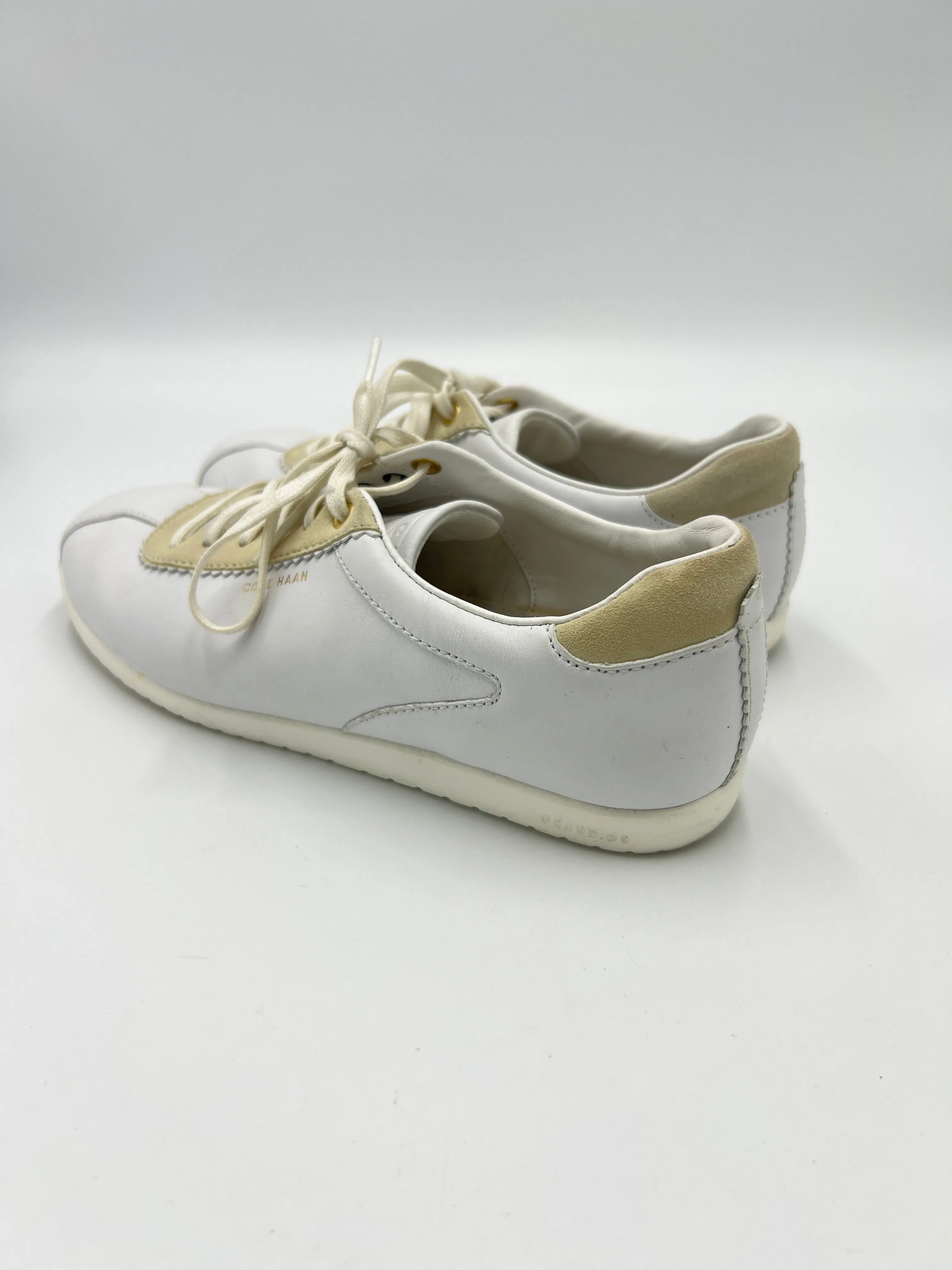 Shoes Designer By Cole-Haan In White, Size: 9 cole haan