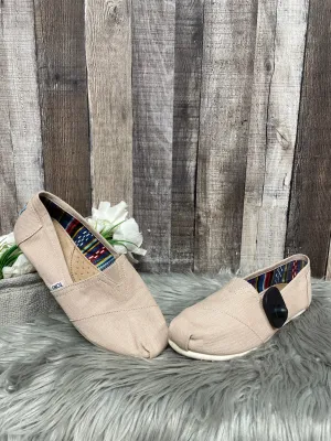 Shoes Flats By Toms In Tan, Size: 8.5 toms