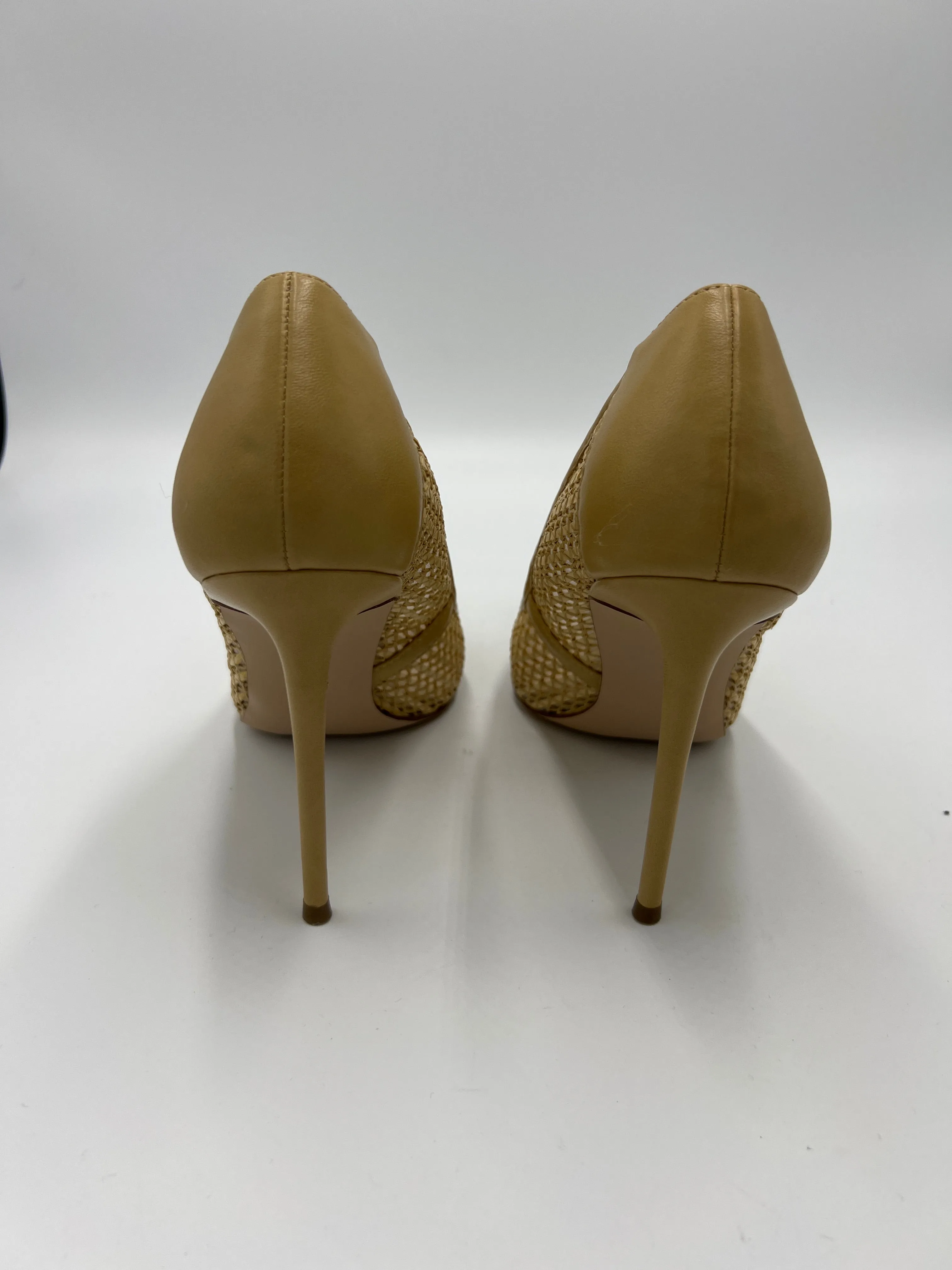 Shoes Heels Stiletto By Steve Madden In Tan, Size: 10 steve madden