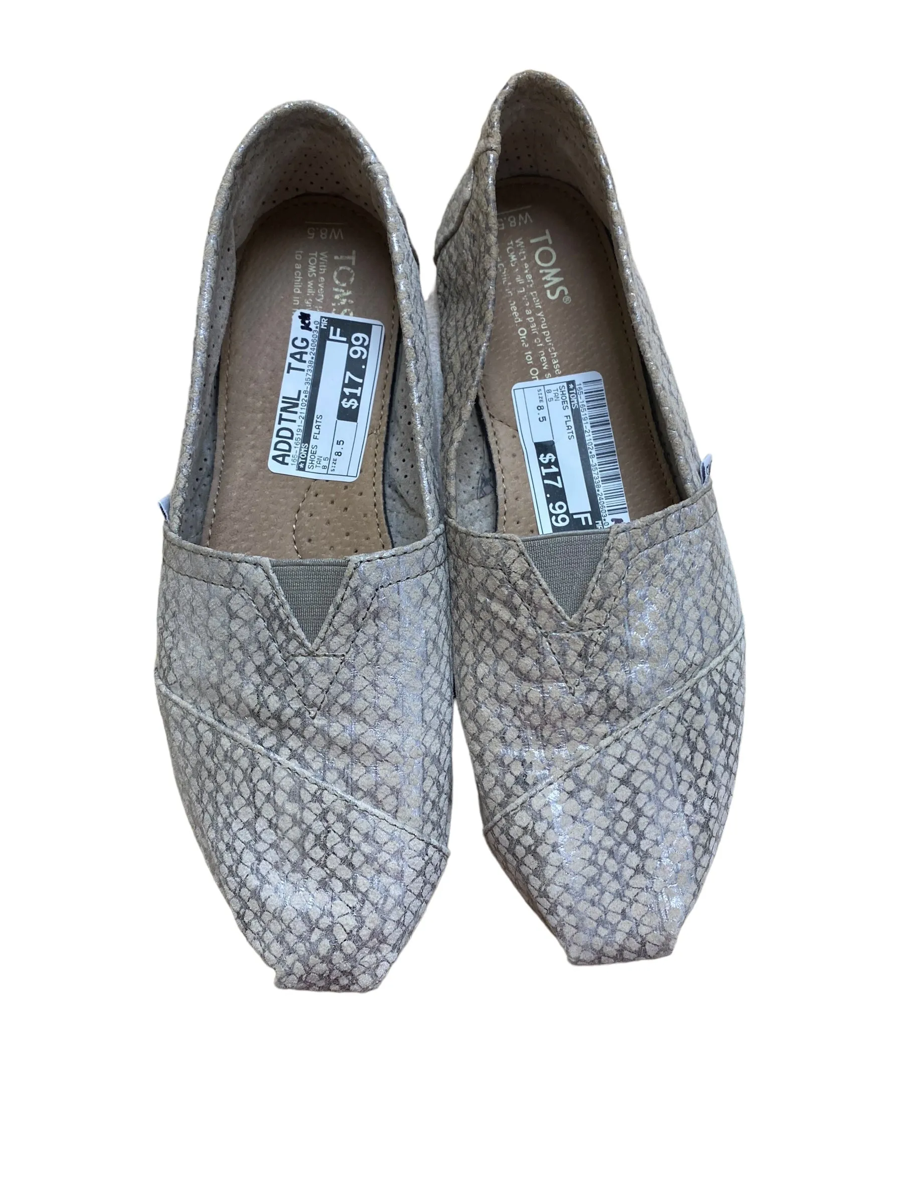 Tan Shoes Flats Toms, Size 8.5 toms