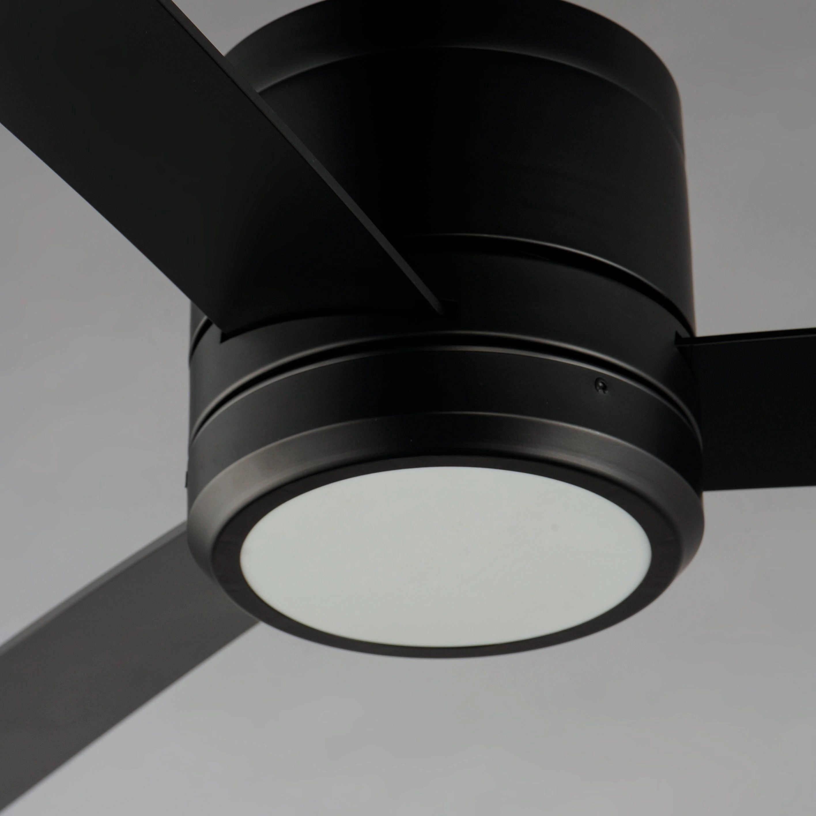 Tanker LED 52" Outdoor Fan