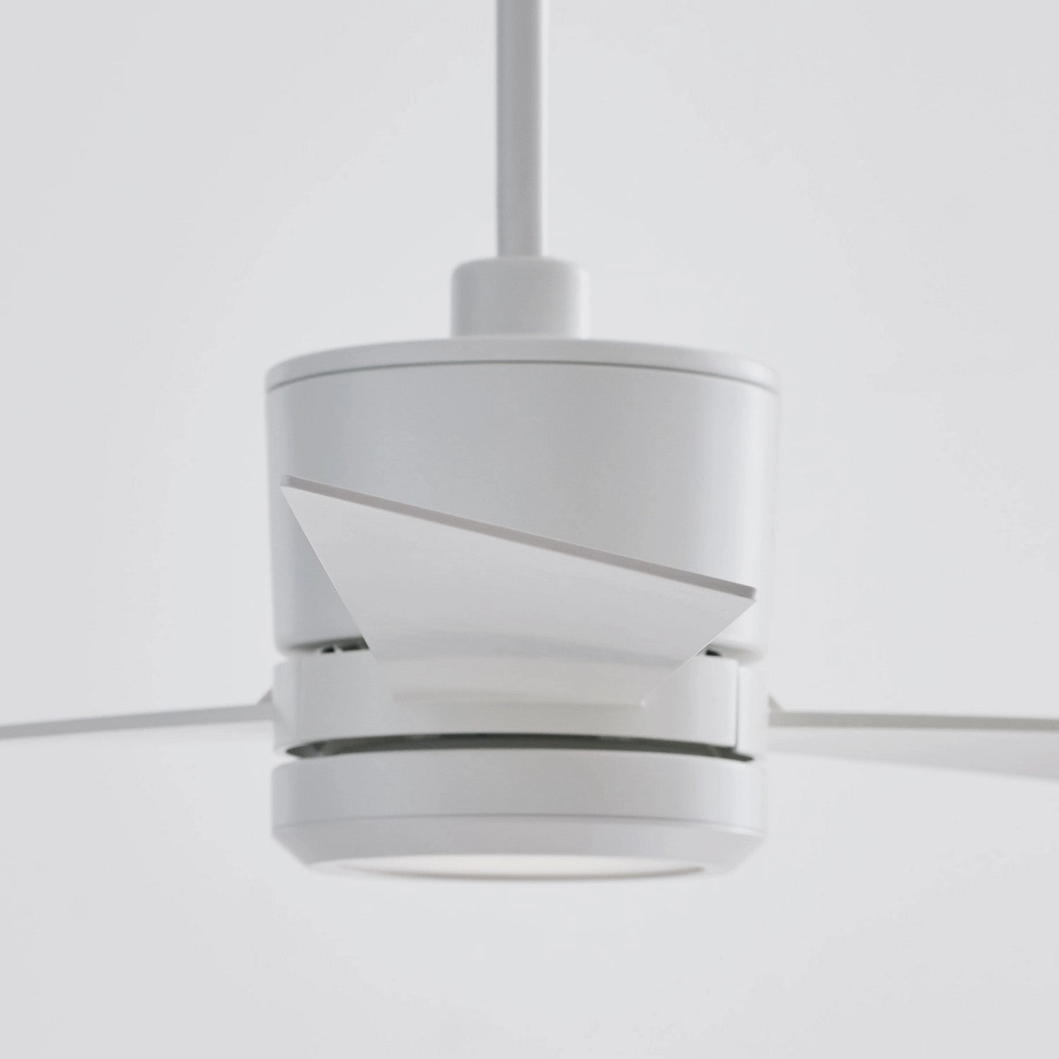 Vision 52" Ceiling Fan Matte White