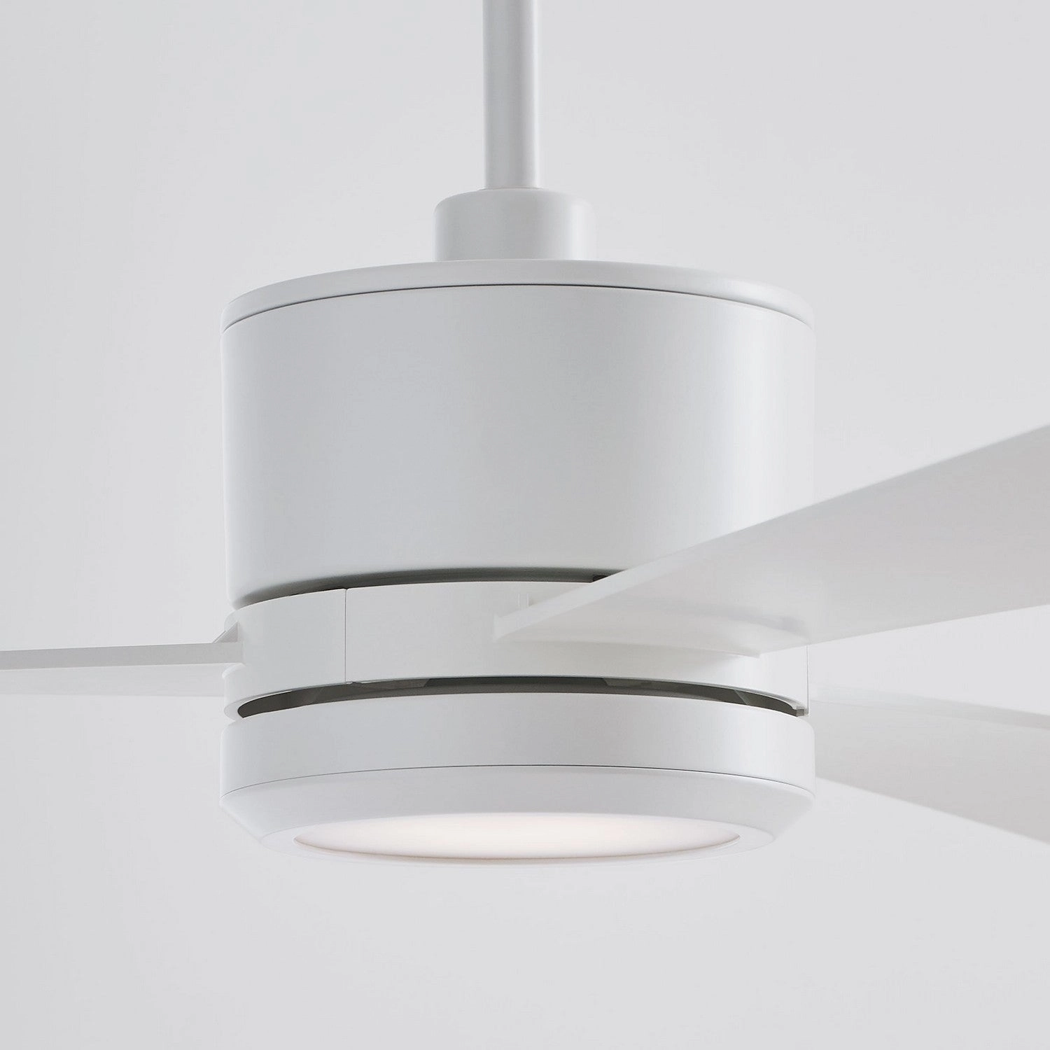 Vision 52" Ceiling Fan Matte White