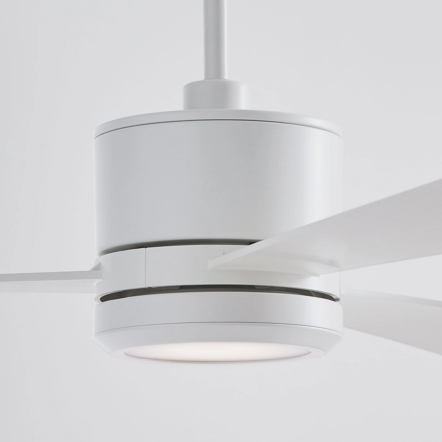 Vision 52" Ceiling Fan Matte White