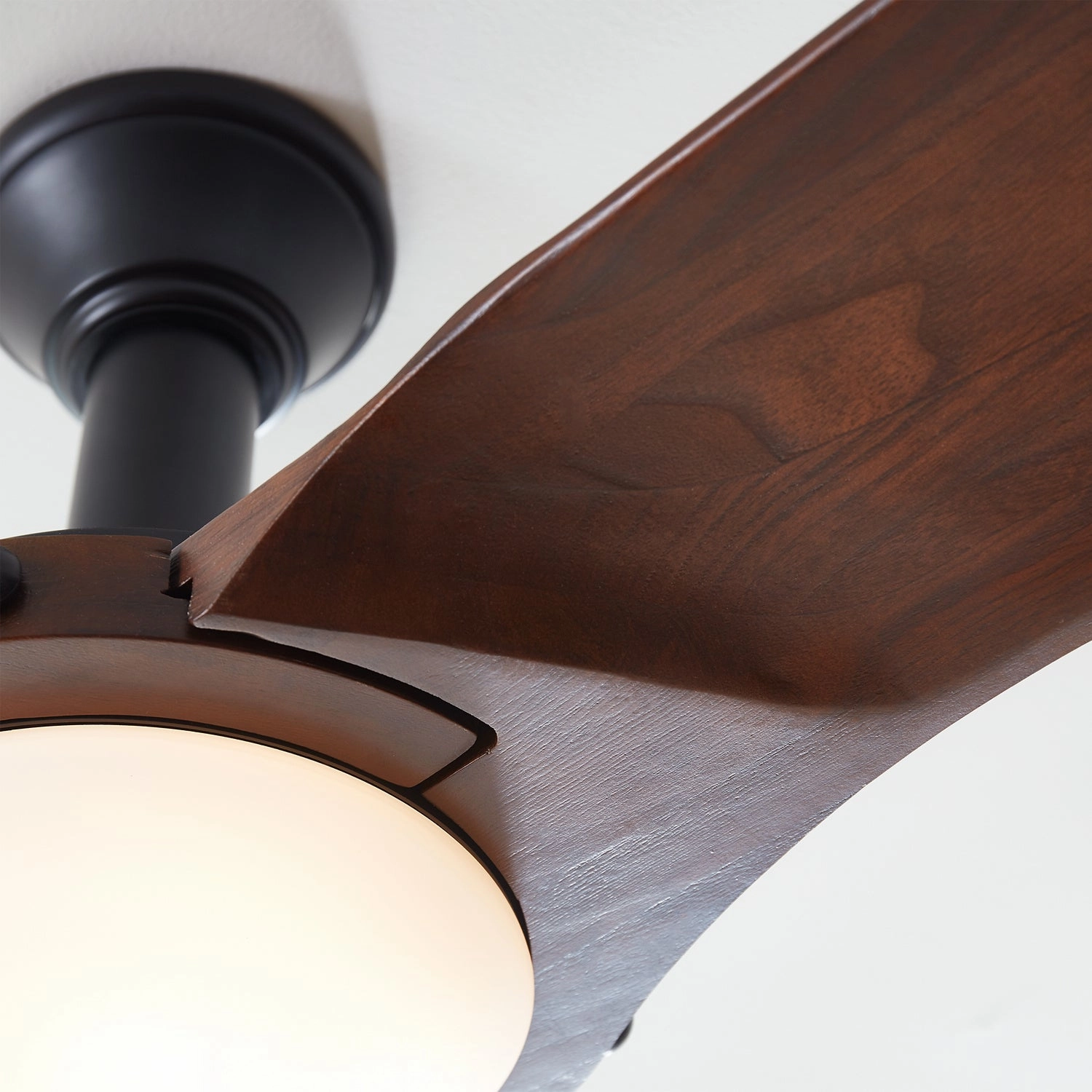 Visual Comfort Fan Minimalist Indoor/Outdoor DC Ceiling Fan with 16W LED and Remote